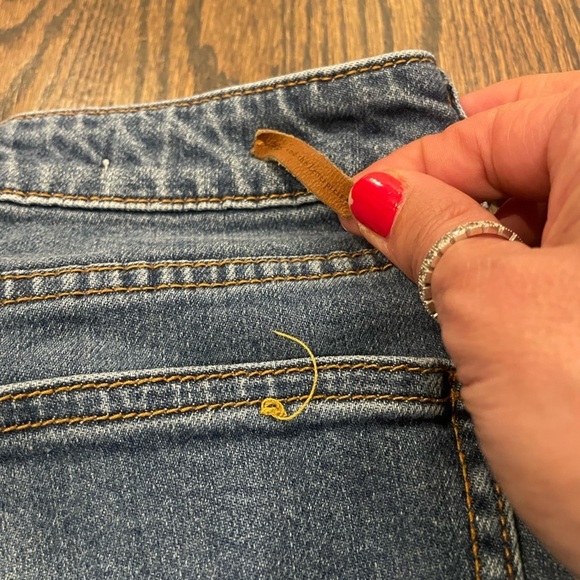 Anthropologie Pilcro High Rise Flare Jeans Raw Hem Size 30 - Picture 8 of 13